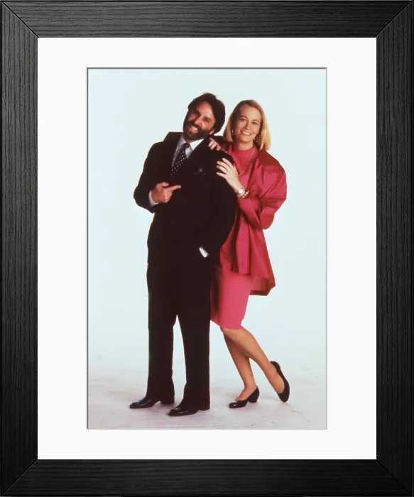 Framed Print : MARRIED TO IT, from left: Ron Silver, Cybill Shepherd, 1991 Framed Print : MARRIED TO IT, from left: Ron Silver, Cybill Shepherd, 1991