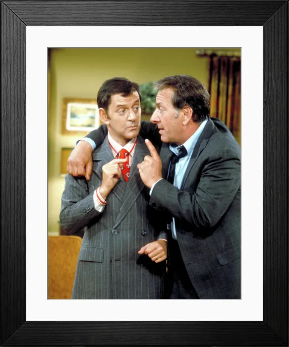 Framed Print : THE ODD COUPLE, Tony Randall, Jack Klugman, 1970-75