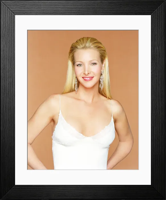 Framed Print : FRIENDS, Lisa Kudrow, (Season 10), 1994-2004 Framed Print : FRIENDS, Lisa Kudrow, (Season 10), 1994-2004