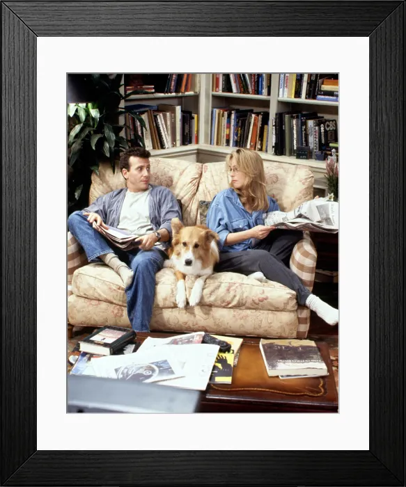 Framed Print : MAD ABOUT YOU, Paul Reiser, Maui the dog (as Murray), Helen Hunt, (1996-Season 4), 1993-99 Framed Print : MAD ABOUT YOU, Paul Reiser, Maui the dog (as Murray), Helen Hunt, (1996-Season 4), 1993-99