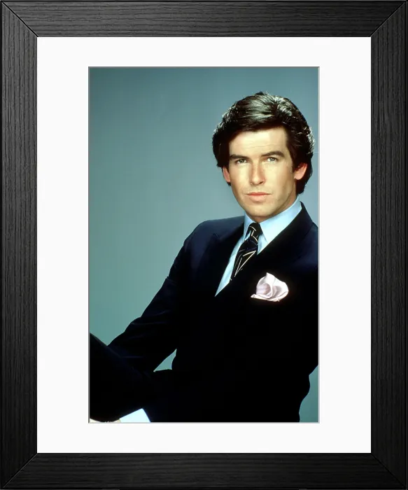 Framed Print : REMINGTON STEELE, Pierce Brosnan, 1982-87 Framed Print : REMINGTON STEELE, Pierce Brosnan, 1982-87