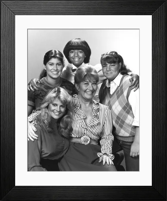 Framed Print : THE FACTS OF LIFE, (clockwise l-r): Lisa Whelchel, Nancy McKeon, Kim Fields, Mindy Cohn, Charlotte Rae, 1979-88