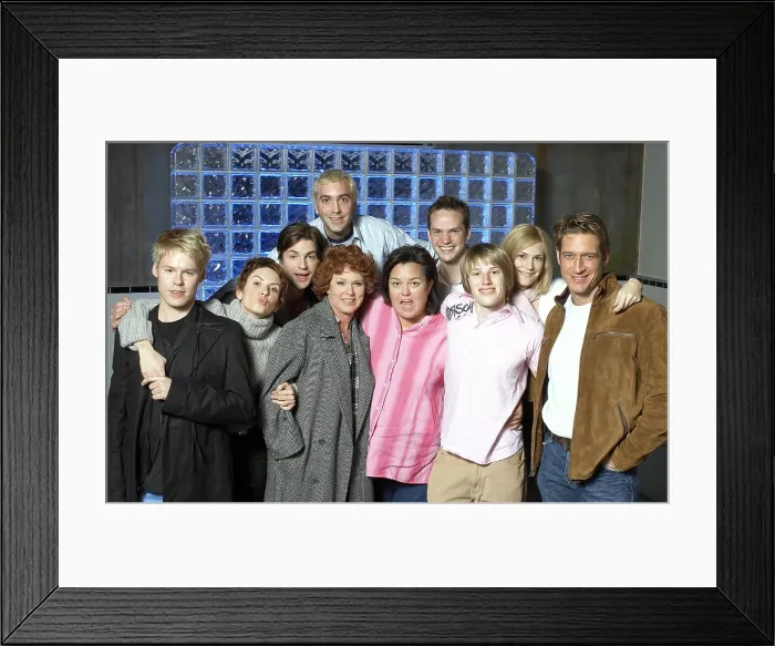 Framed Print : QUEER AS FOLK, Randy Harrison, Michelle Clunie, Gale Harold, Scott Lowell, Sharon Gless, Rosie O'Donnell, Peter Paige, Harris Allan, Thea Gill, Robert Gant, (Season 5), 2000-2005