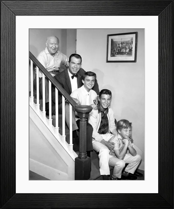 Framed Print : MY THREE SONS, William Frawley, Fred MacMurray, Tim Considine, Don Grady, Stanley Livingston, 1960-72