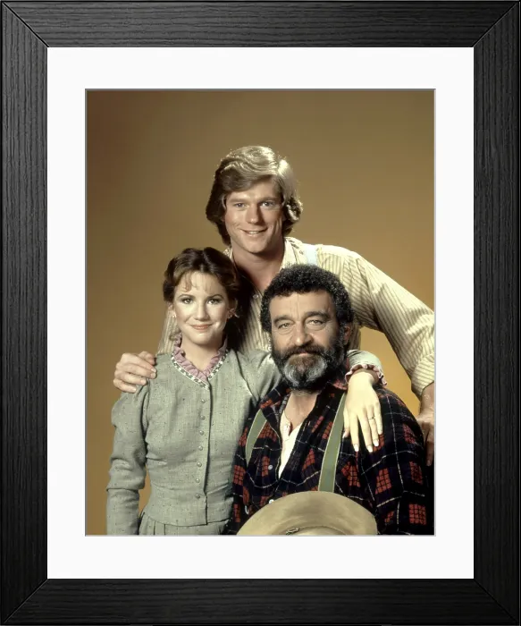 Framed Print : LITTLE HOUSE ON THE PRAIRIE (aka LITTLE HOUSE: A NEW BEGINNING), from left: Melissa Gilbert, Dean Butler, Victor French (Season 8, 1982), 1974-83 Framed Print : LITTLE HOUSE ON THE PRAIRIE (aka LITTLE HOUSE: A NEW BEGINNING), from left: Melissa Gilbert, Dean Butler, Victor French (Season 8, 1982), 1974-83