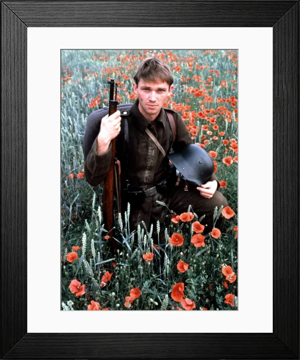 Framed Print : ALL QUIET ON THE WESTERN FRONT, Richard Thomas, 1979