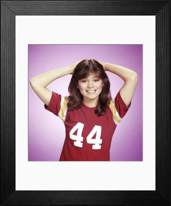 Framed Print : ONE DAY AT A TIME, Valerie Bertinelli, 1975-84 Framed Print : ONE DAY AT A TIME, Valerie Bertinelli, 1975-84