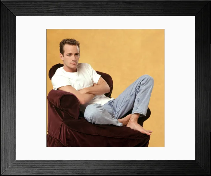 Framed Print : BEVERLY HILLS 90210, Luke Perry, (Season 6, 1995), 1990-2000 Framed Print : BEVERLY HILLS 90210, Luke Perry, (Season 6, 1995), 1990-2000