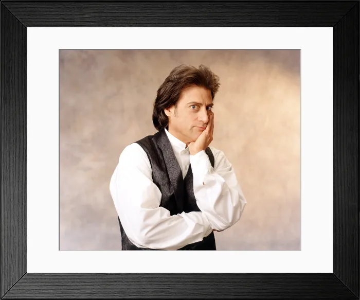 Framed Print : HILLER AND DILLER, Richard Lewis, 1997