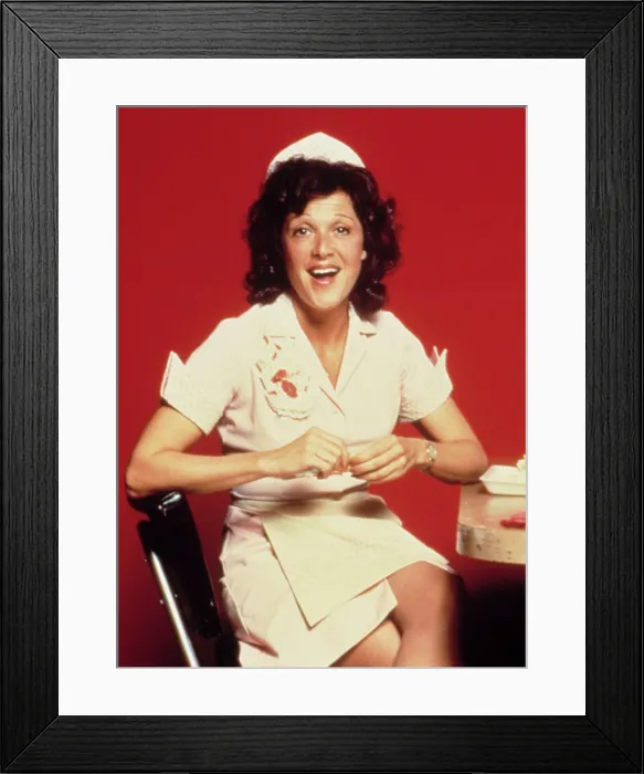 Framed Print : ALICE, Linda Lavin, 1976-85