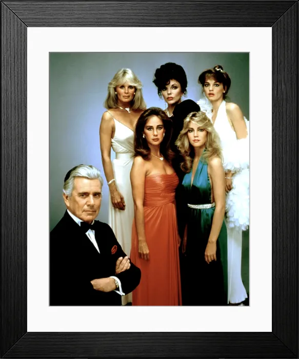 Framed Print : DYNASTY, (clockwise from top right): Pamela Sue Martin, Heather Locklear, Pamela Bellwood, John Forsythe, Linda Evans, Joan Collins, 1981-89