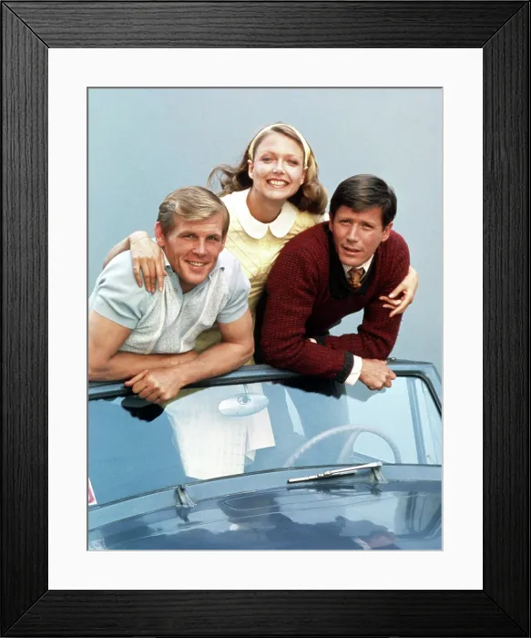 Framed Print : RICH MAN, POOR MAN, Nick Nolte, Susan Blakely, Peter Strauss, 1976