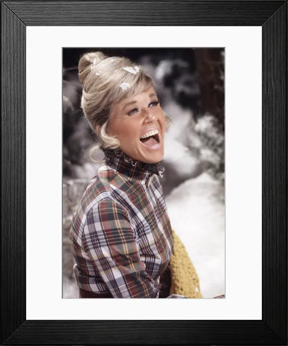 Framed Print : THE DORIS DAY SHOW, Doris Day, 1968-73 (photo by Robert Latter)