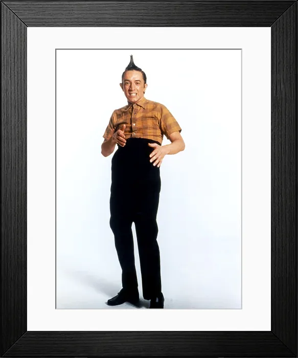 Framed Print : SCTV (aka SECOND CITY TV), Martin Short as Ed Grimley, 1976-81 Framed Print : SCTV (aka SECOND CITY TV), Martin Short as Ed Grimley, 1976-81