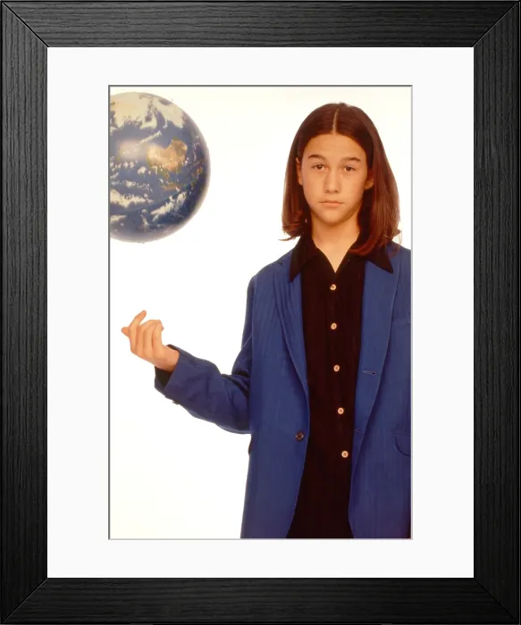 Framed Print : 3RD ROCK FROM THE SUN, Joseph Gordon-Levitt, 1996-2001 Framed Print : 3RD ROCK FROM THE SUN, Joseph Gordon-Levitt, 1996-2001