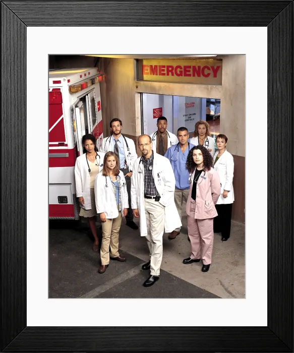 Framed Print : E.R. Gloria Reuben, Kellie Martin, Noah Wyle, Anthony Edwards, Eriq LaSalle, George Clooney, Julianna Margulies, Alex Kingston, Laura Innes, (Season 5), 1994-2009 Framed Print : E.R. Gloria Reuben, Kellie Martin, Noah Wyle, Anthony Edwards, Eriq LaSalle, George Clooney, Julianna Margulies, Alex Kingston, Laura Innes, (Season 5), 1994-2009