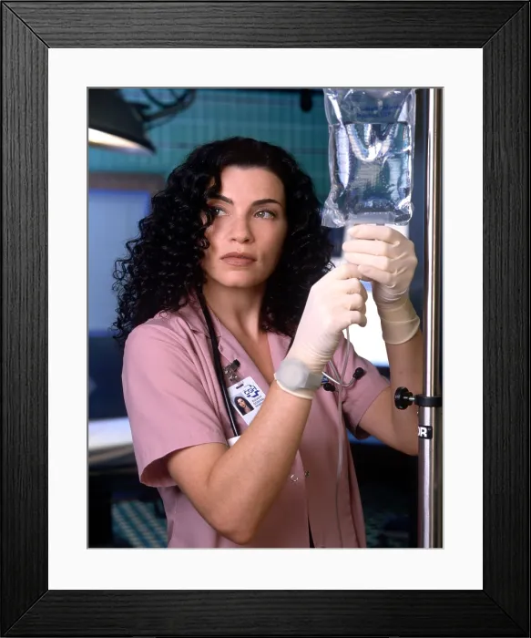 Framed Print : E.R. Julianna Margulies, Season 5, 1998. 1994-2009 Framed Print : E.R. Julianna Margulies, Season 5, 1998. 1994-2009