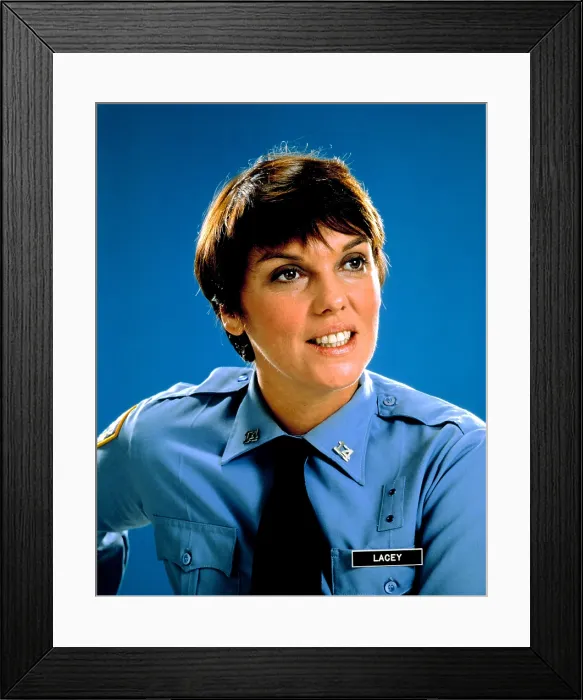 Framed Print : CAGNEY & LACEY, Tyne Daly from the first season, 1982-88 Framed Print : CAGNEY & LACEY, Tyne Daly from the first season, 1982-88