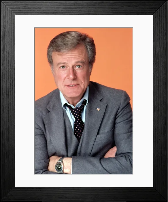 Framed Print : THE GREATEST AMERICAN HERO, Robert Culp, 1981-1983