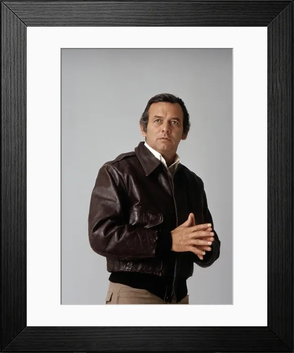 Framed Print : O'HARA, U.S. TREASURY, David Janssen, 1971-72 Framed Print : O'HARA, U.S. TREASURY, David Janssen, 1971-72