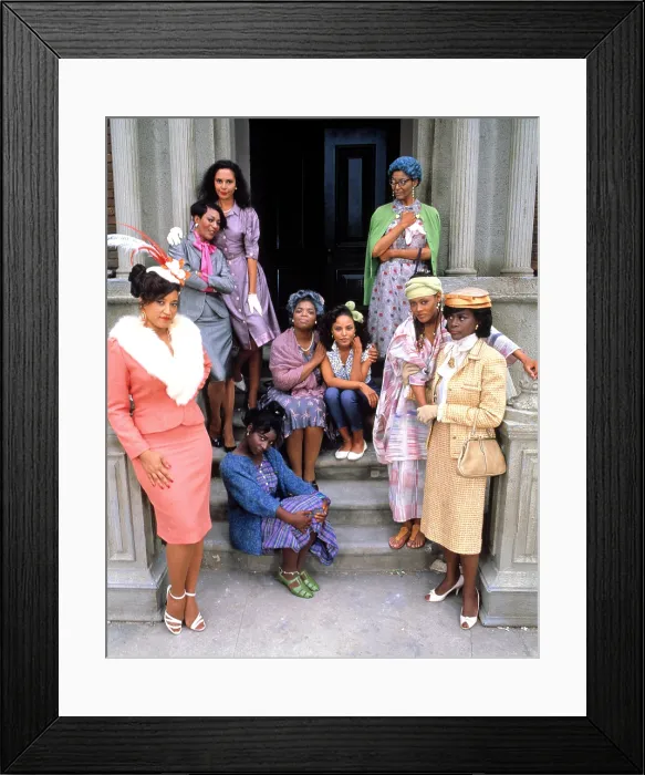 Framed Print : WOMEN OF BREWSTER PLACE, Jackee, Paula Kelly, Lonette McKee, Phyllis Yvonne Stickney, Oprah Winfrey, Lynn Whitfield, Olivia Cole, Robin Givens, Cicely Tyson, 1989
