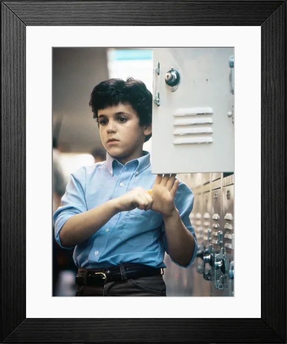 Framed Print : THE WONDER YEARS, Fred Savage, Pilot, (Season 1, ep. 101, aired Jan. 31, 1988), 1988-93