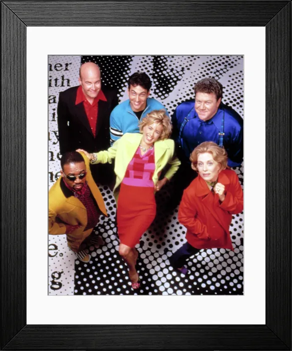 Framed Print : THE NAKED TRUTH, back row: Mark Roberts, Jonathan Penner, George Wendt, (front): Darryl Sivad, Tea Leoni, Holland Taylor, 1995-98