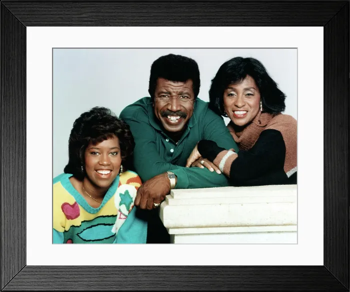 Framed Print : 227, (from left): Regina King, Hal Williams, Marla Gibbs, (1989), 1985-90