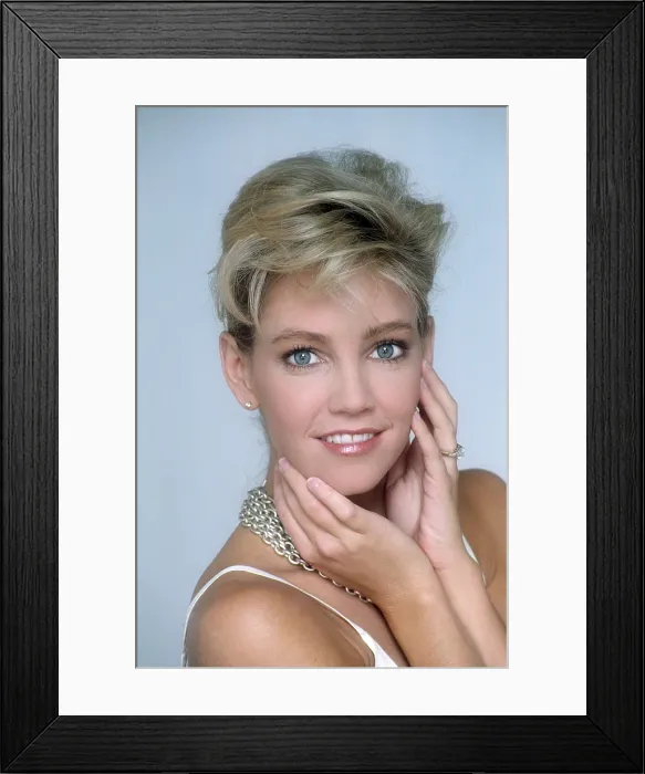Framed Print : Heather Locklear of DYNASTY, 1986 Framed Print : Heather Locklear of DYNASTY, 1986