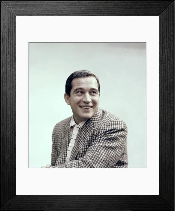 Framed Print : THE PERRY COMO SHOW, (aka PERRY COMO'S KRAFT MUSIC HALL), Perry Como, (1956), 1948-67