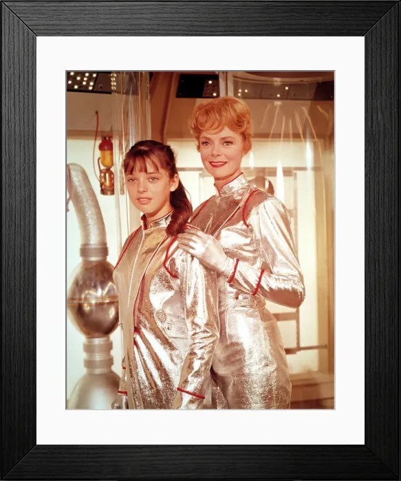 Framed Print : LOST IN SPACE, Angela Cartwright, June Lockhart, 1965 - 1968
