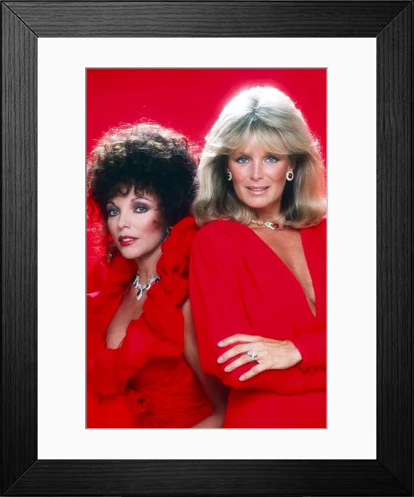 Framed Print : DYNASTY, from left: Joan Collins, Linda Evans, (1982), 1981-89