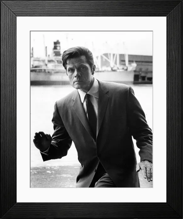 Framed Print : HAWAII FIVE-O, Jack Lord, 1970, 1968-1980 Framed Print : HAWAII FIVE-O, Jack Lord, 1970, 1968-1980