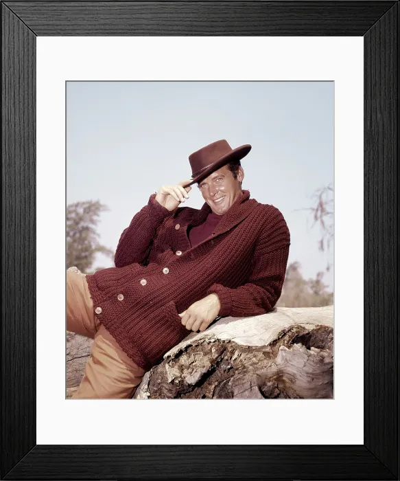 Framed Print : THE ALASKANS, Roger Moore, 1959-60