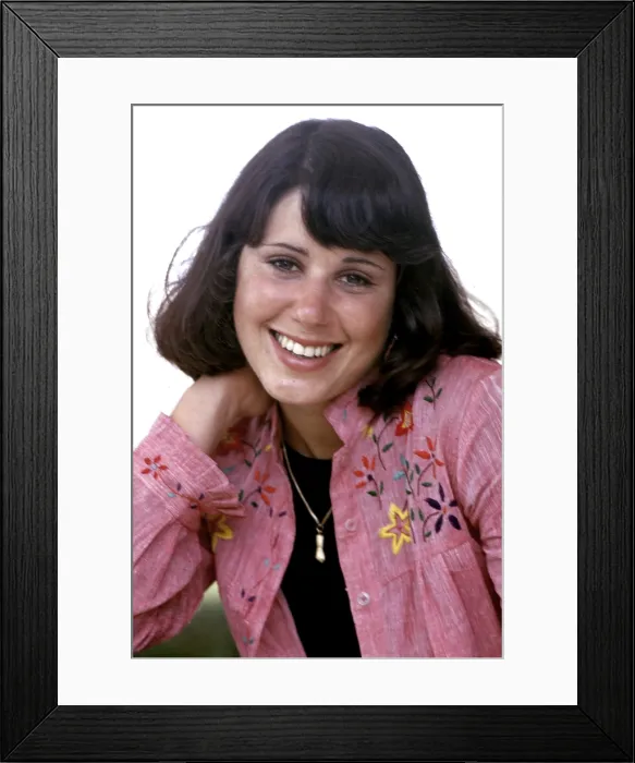 Framed Print : RHODA, Julie Kavner, (1975), 1974-78 Framed Print : RHODA, Julie Kavner, (1975), 1974-78