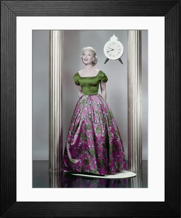 Framed Print : THE DINAH SHORE CHEVY SHOW, Dinah Shore, host, 1956-1963