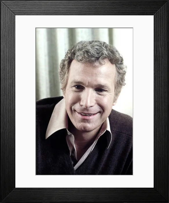Framed Print : Wayne Rogers, 1981 Framed Print : Wayne Rogers, 1981