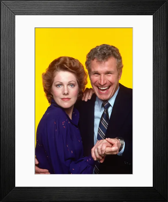 Framed Print : HOUSE CALLS, from left: Lynn Redgrave, Wayne Rogers, (1980), 1979-1982 Framed Print : HOUSE CALLS, from left: Lynn Redgrave, Wayne Rogers, (1980), 1979-1982
