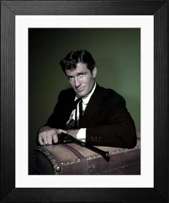 Framed Print : THE LIFE AND LEGEND OF WYATT EARP, Hugh O'Brian, 1955-61 Framed Print : THE LIFE AND LEGEND OF WYATT EARP, Hugh O'Brian, 1955-61