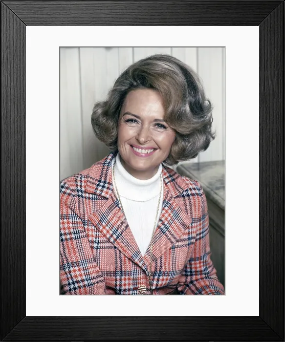 Framed Print : Donna Reed, 1973