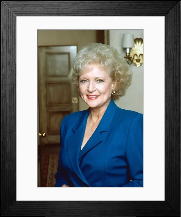 Framed Print : THE GOLDEN GIRLS, Betty White, (Season 4), 1985-1992 Framed Print : THE GOLDEN GIRLS, Betty White, (Season 4), 1985-1992