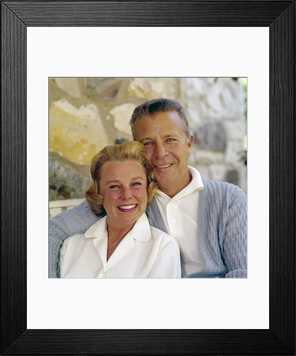 Framed Print : From left: June Allyson, Dick Powell, 1960 Framed Print : From left: June Allyson, Dick Powell, 1960