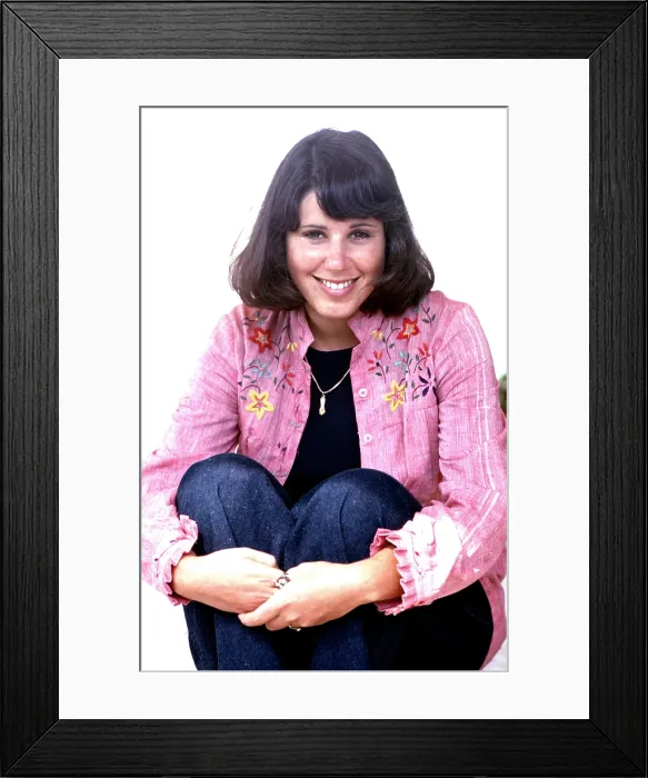 Framed Print : RHODA, Julie Kavner, (1975), 1974-78 Framed Print : RHODA, Julie Kavner, (1975), 1974-78