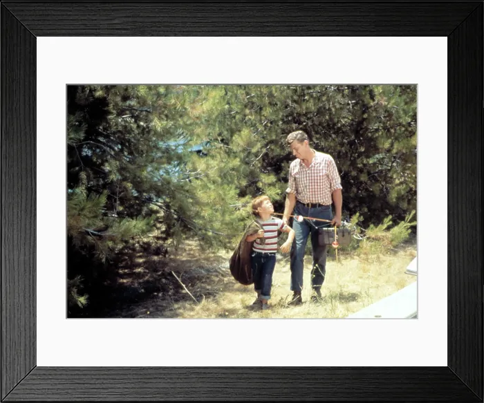 Framed Print : ANDY GRIFFITH SHOW, Ronny Howard, Andy Griffith, 1960-1968 Framed Print : ANDY GRIFFITH SHOW, Ronny Howard, Andy Griffith, 1960-1968