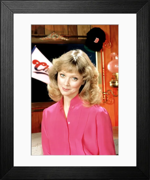 Framed Print : CHEERS, Shelley Long, 1982-93 Framed Print : CHEERS, Shelley Long, 1982-93
