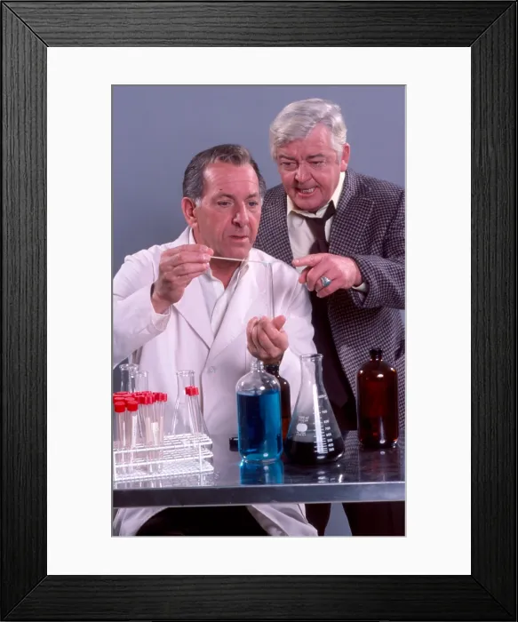 Framed Print : QUINCY, M.E. Jack Klugman, Garry Walberg, 1976-83 Framed Print : QUINCY, M.E. Jack Klugman, Garry Walberg, 1976-83