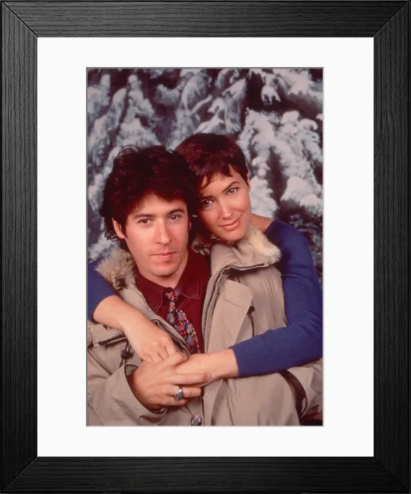 Framed Print : NORTHERN EXPOSURE, Rob Morrow, Janine Turner, 1990-1995 Framed Print : NORTHERN EXPOSURE, Rob Morrow, Janine Turner, 1990-1995