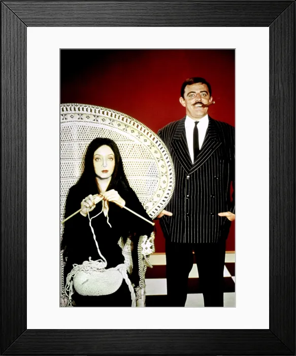 Framed Print : THE ADDAMS FAMILY, Carolyn Jones, John Astin, 1964-66 Framed Print : THE ADDAMS FAMILY, Carolyn Jones, John Astin, 1964-66