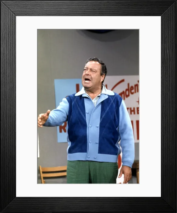 Framed Print : THE JACKIE GLEASON SHOW (aka THE HONEYMOONERS), Jackie Gleason, 1966-70