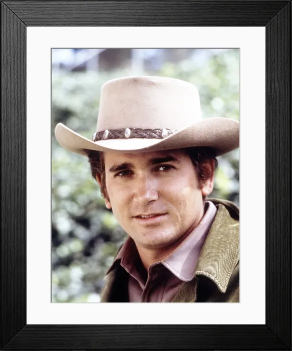 Framed Print : BONANZA, Michael Landon, (mid-1960s), 1959-73 Framed Print : BONANZA, Michael Landon, (mid-1960s), 1959-73